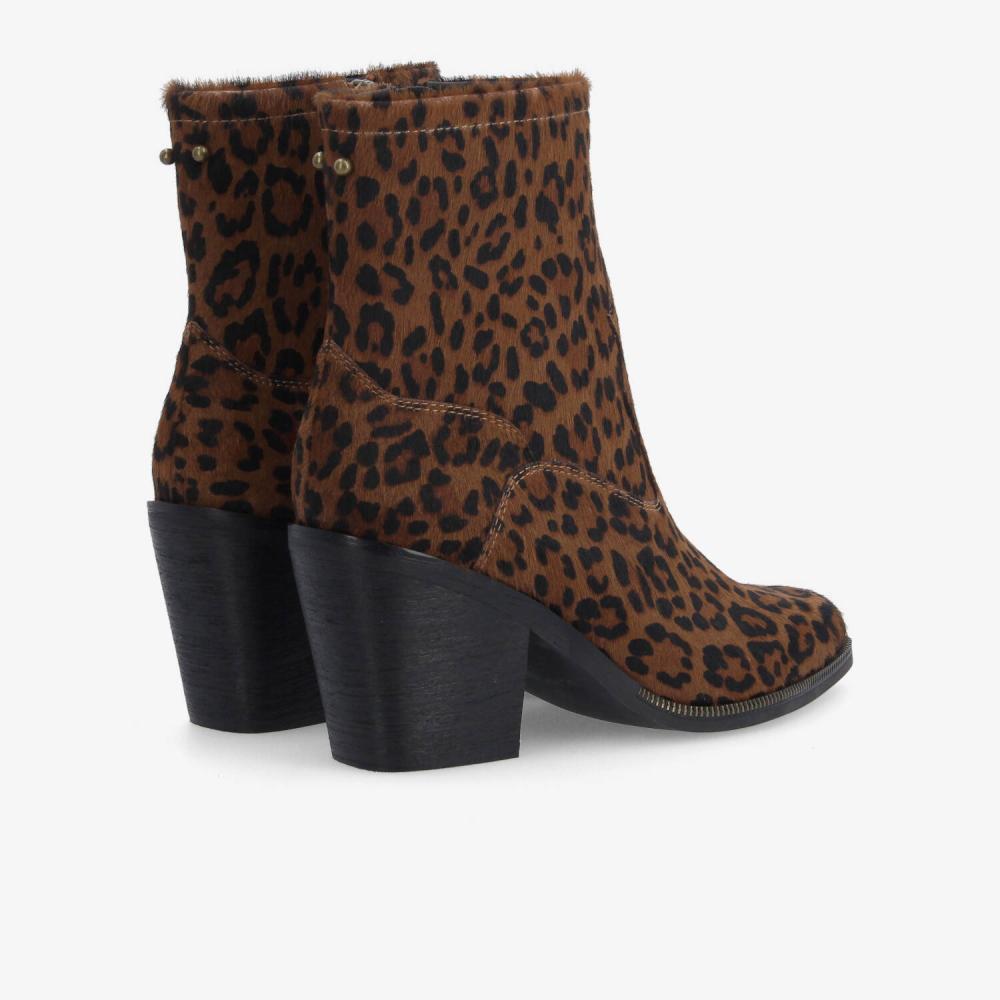 SCHMOOVE — leonie-zip-boots-w-pony-leo-marron