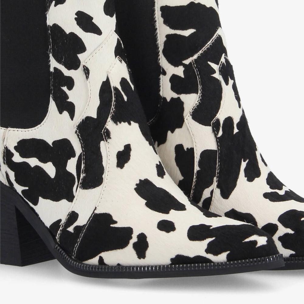 SCHMOOVE — leonie-chelsea-w-pony-cow-blanc-noir
